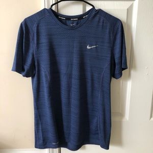 Nike T-shirt dri-fit size M